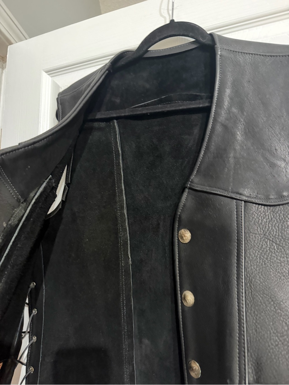 Kerr leather Black buffalo nickel  Lace-Up Motorcycle Vest - Picture 3 of 6